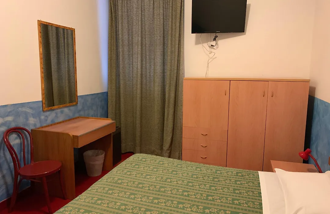 Boutique Hotel Calais Milano - Jcube Hotellerie-1